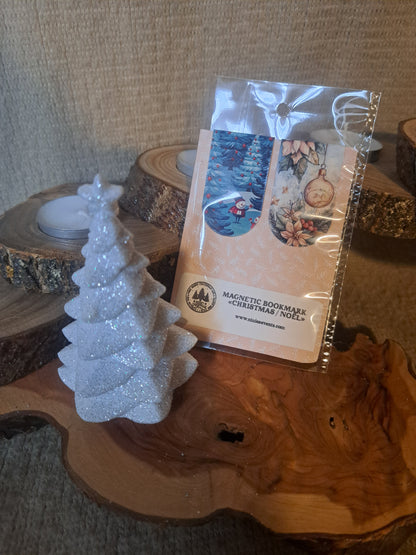 CHRISTMAS MAGNETIC BOOKMARK